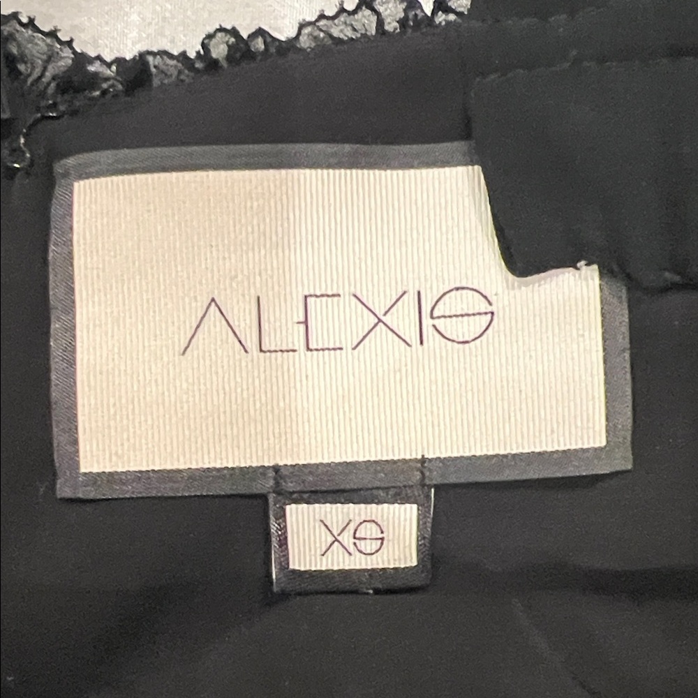 ALEXIS Elegant Black Ruffled Women's Top Size XS - Picture 2 of 13